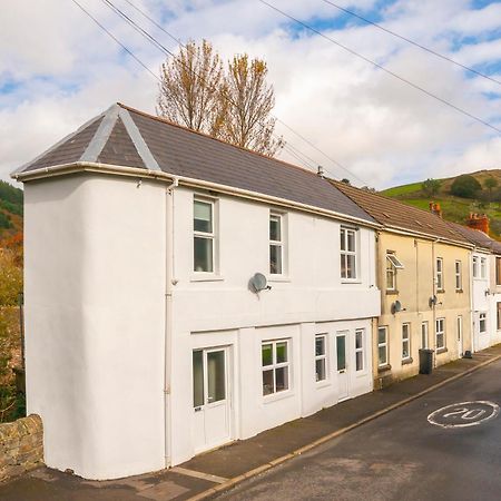 Riverside Great House In The Afan Forest Bike Park By Staystaycations Glyncorrwg Eksteriør bilde